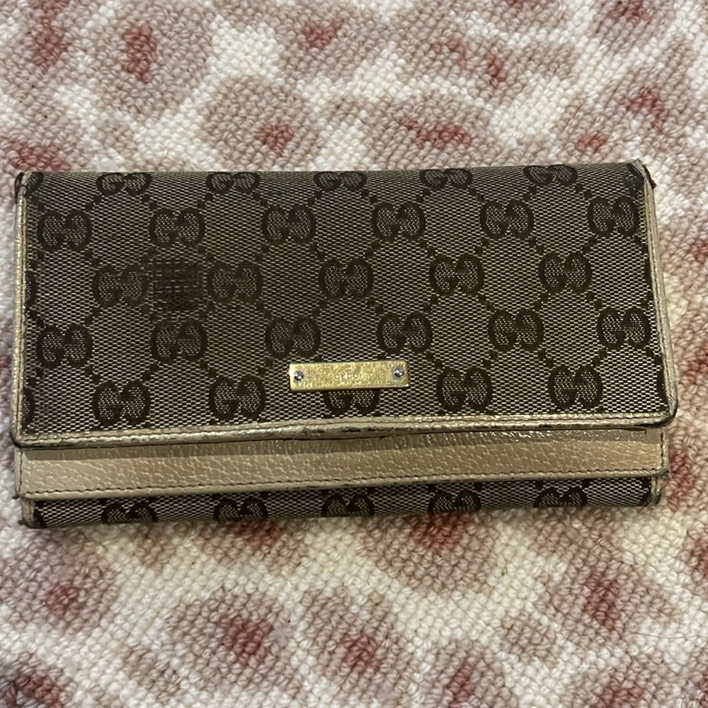 Authentic Gucci wallets - Picture 2 of 14